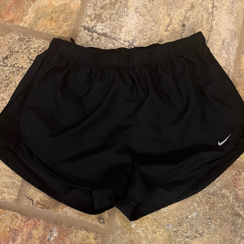 XL Nike tempo shorts great condition.